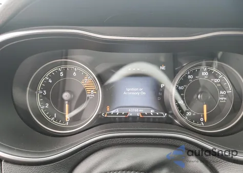 2019 Jeep Cherokee Trailhawk z USA, uszkodzony, nr VIN 1C4PJMBX4KD398693